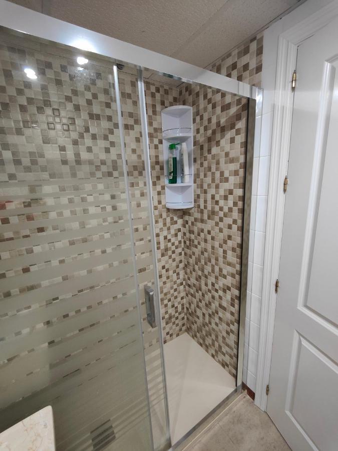 Gran Apartamento Cerca De La Playa Con Piscina En El Centro Fuengirola Exterior foto