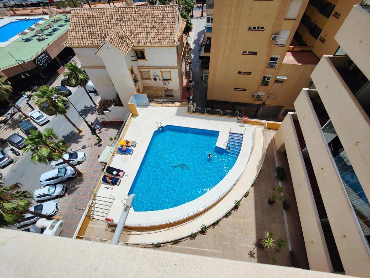 Gran Apartamento Cerca De La Playa Con Piscina En El Centro Fuengirola Exterior foto